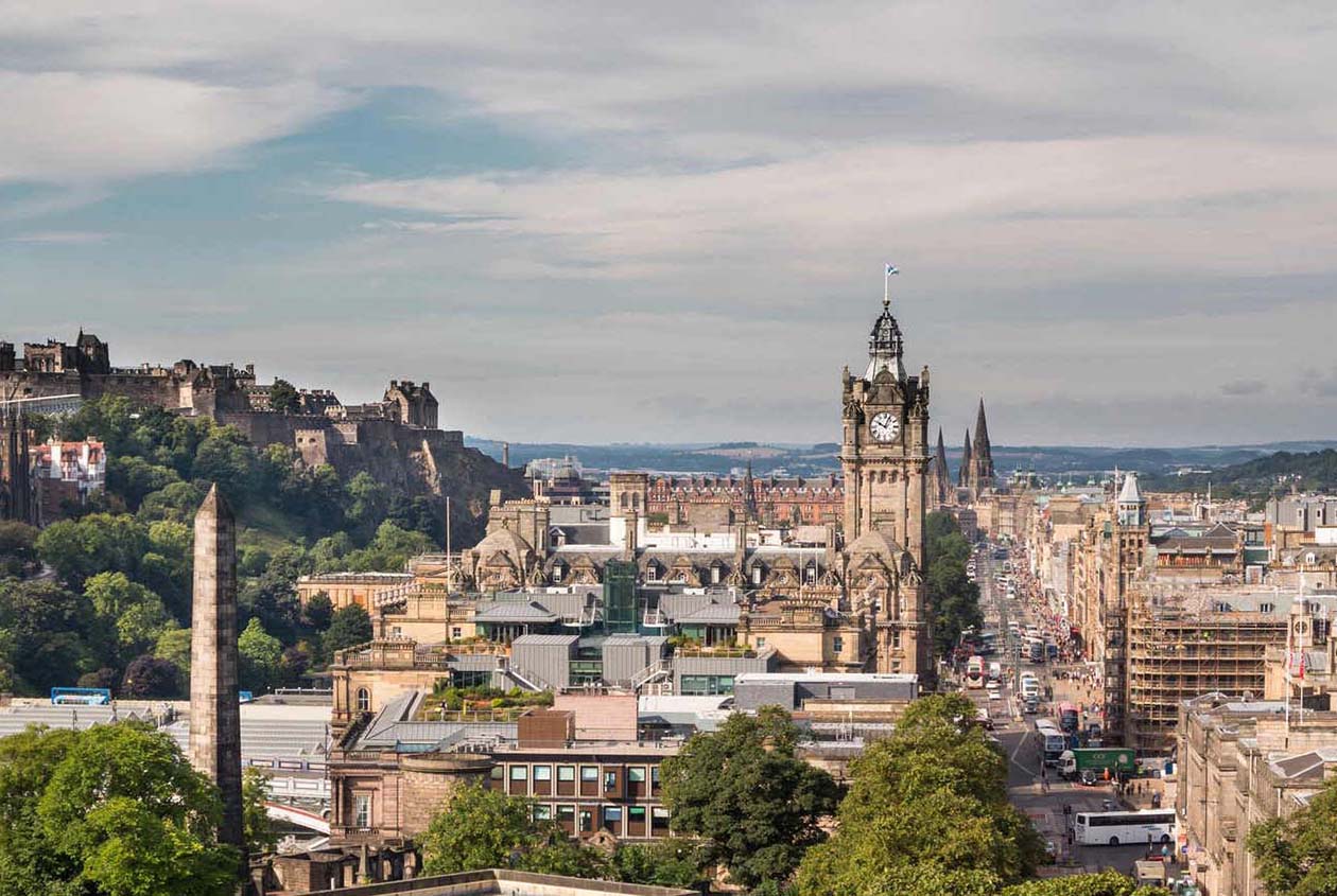 Edinburgh’s Affordable Accommodation: Unveiling Budget-Friendly Hotels